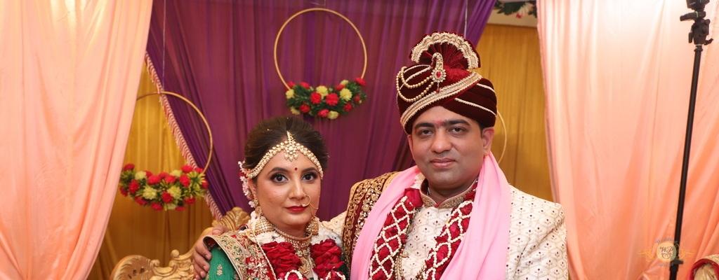 Darshan Radia & Disha Kakkad - WeddingPointIndia matrimonial success story - Happy Indian couple